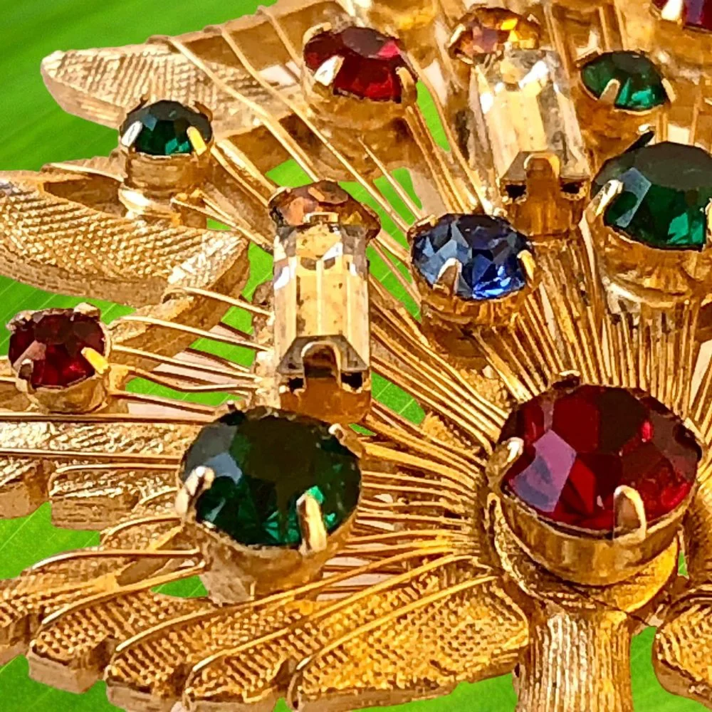Brooks Christmas Tree Pin Brooch Vtg Goldtone Harp Rhinestones Candles Signed